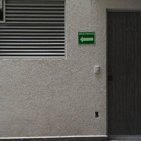 Casa A Una Calle Del Kiosko Morisco. Mexico City Exteriör bild